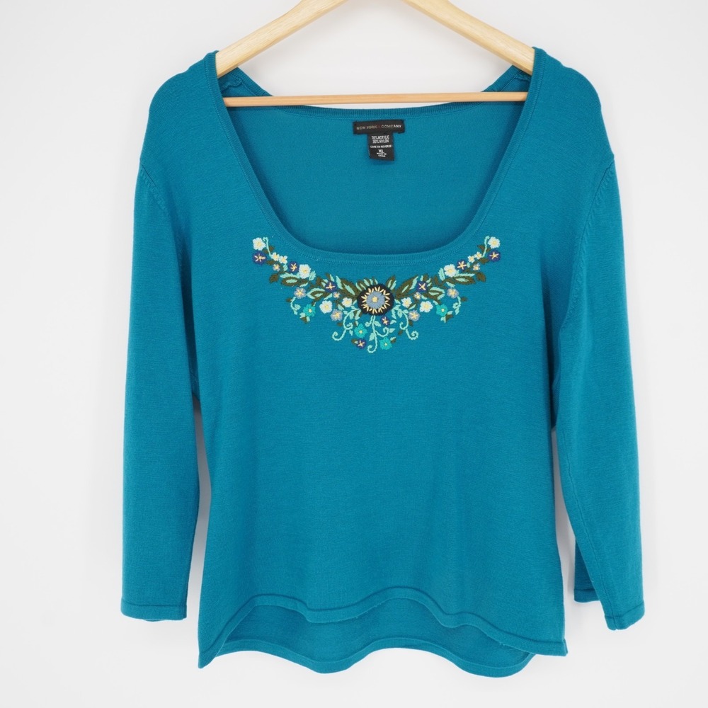 Vintage Y2K Grunge Turquoise Blue Sweater Womens XL Embroidered Floral Boho